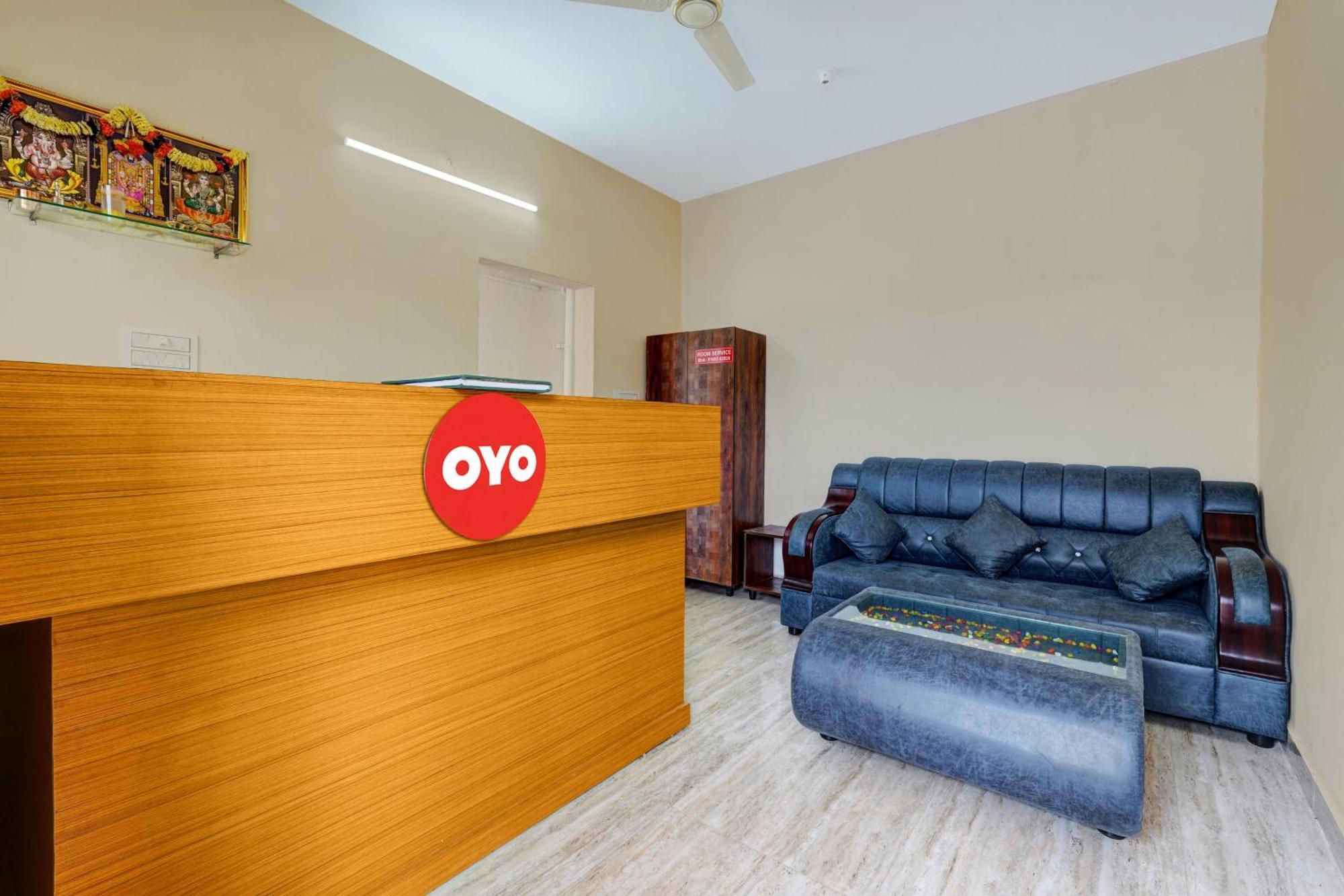 Oyo Flagship Shri Sai Palace Kumbalgod Экстерьер фото